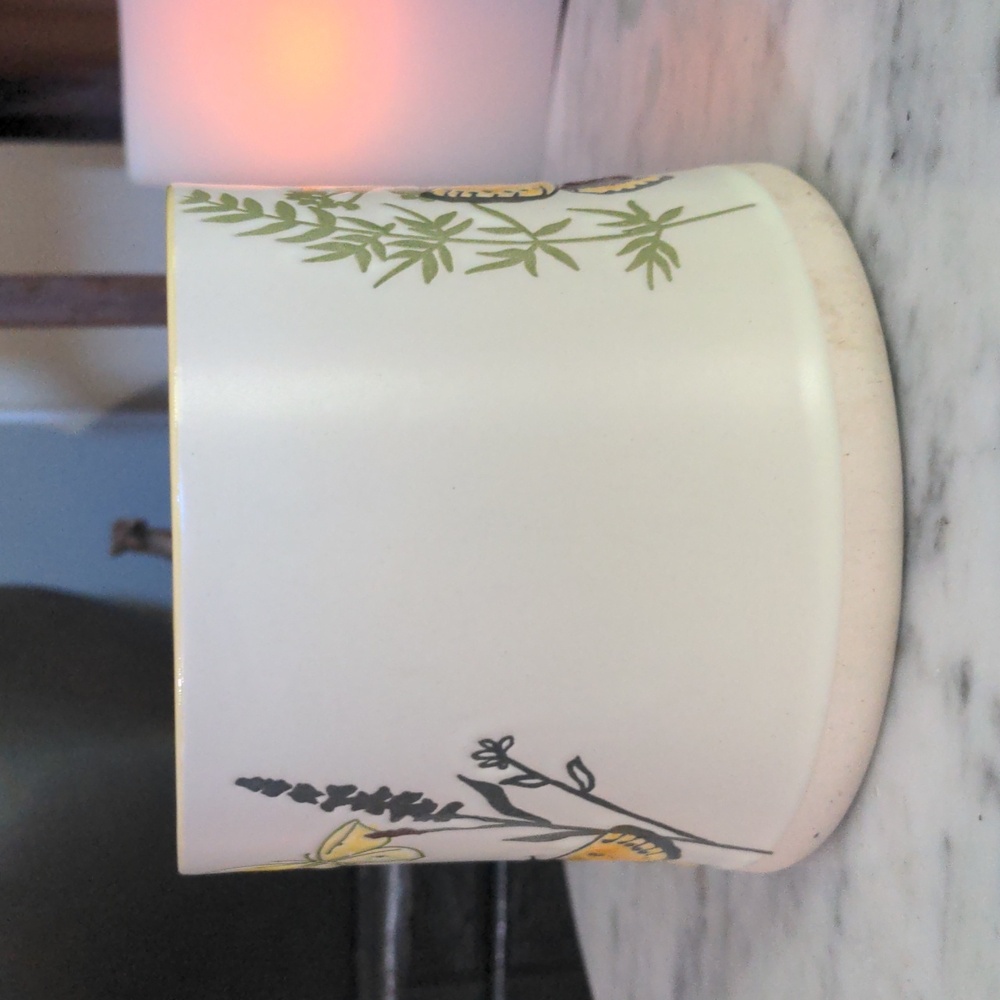 Large Stoneware Butterfly Mug - Picture 3 of 5